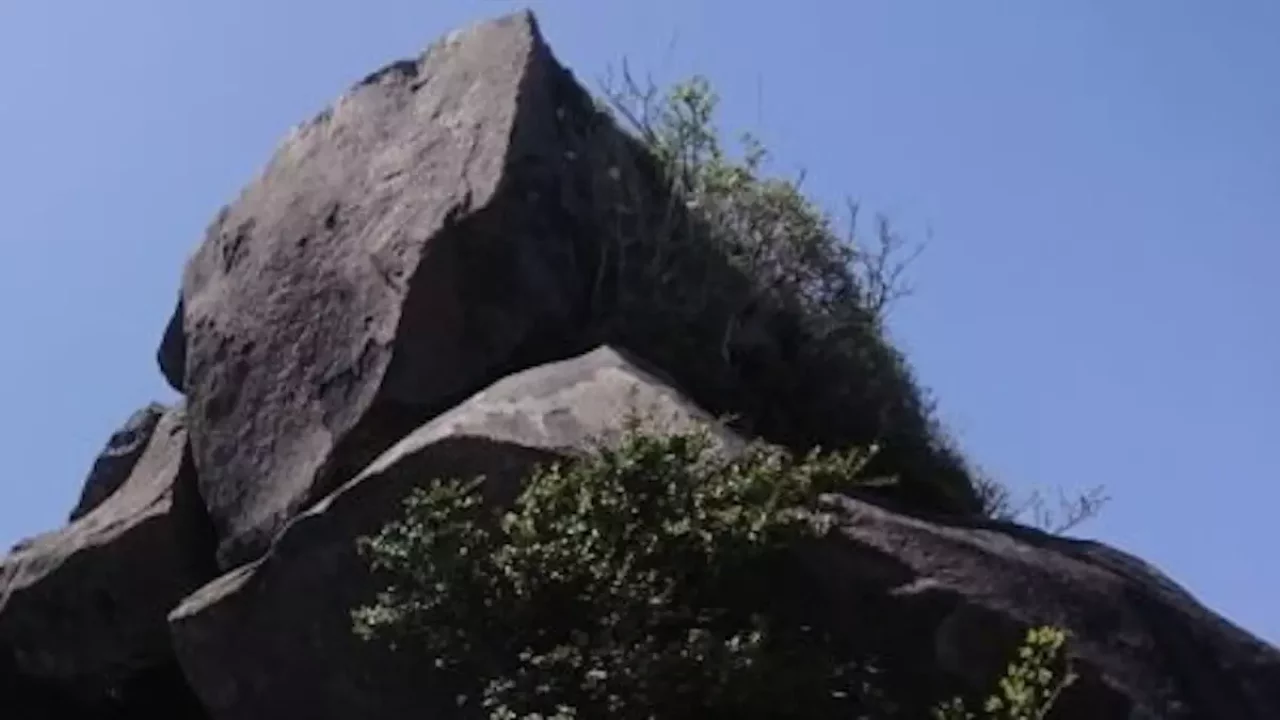 高千穂峰登山二子石