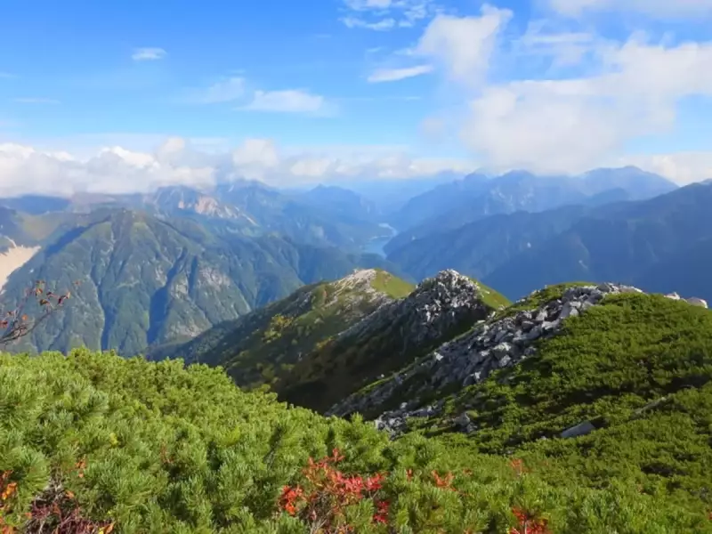 赤牛岳山頂からの眺め
