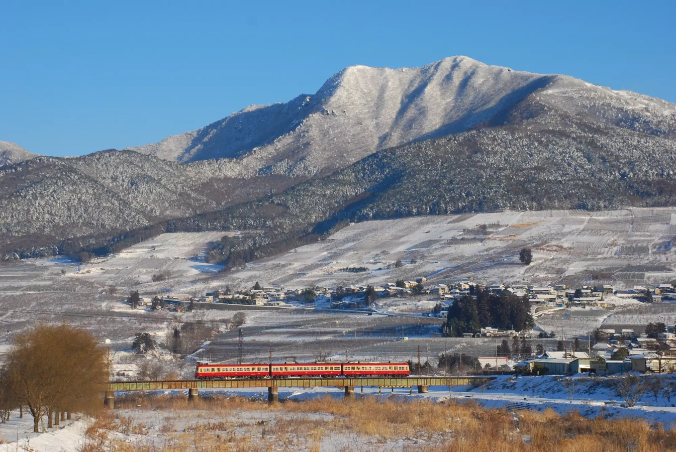 【奥信濃の絶景と信仰】山旅におすすめ!高社山の難易度別登山コース紹介