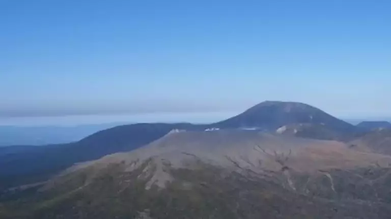 高千穂峰登山天孫降臨ルートから見る霧島連山