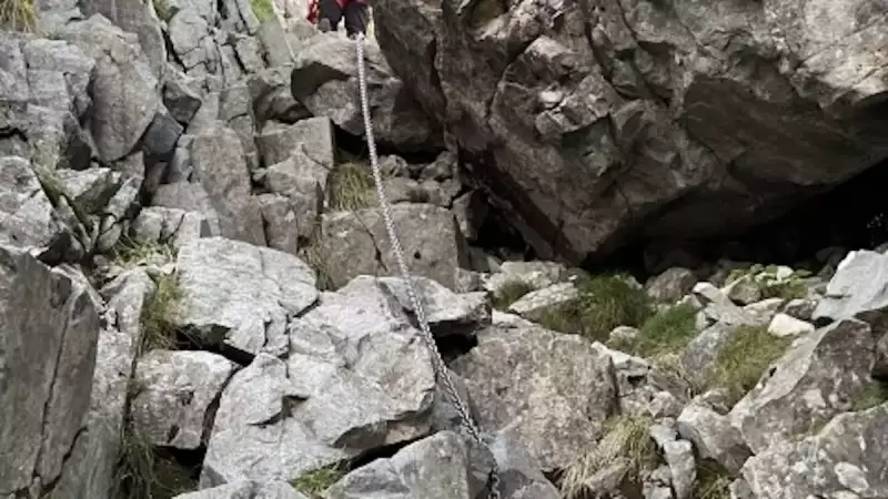 由布岳登山 東登山口ルート 鎖場