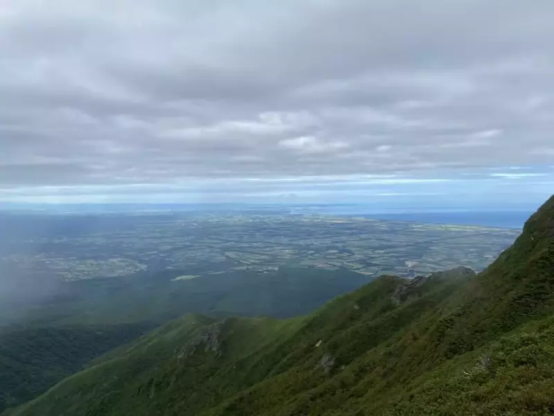 斜里岳 山頂 眺望