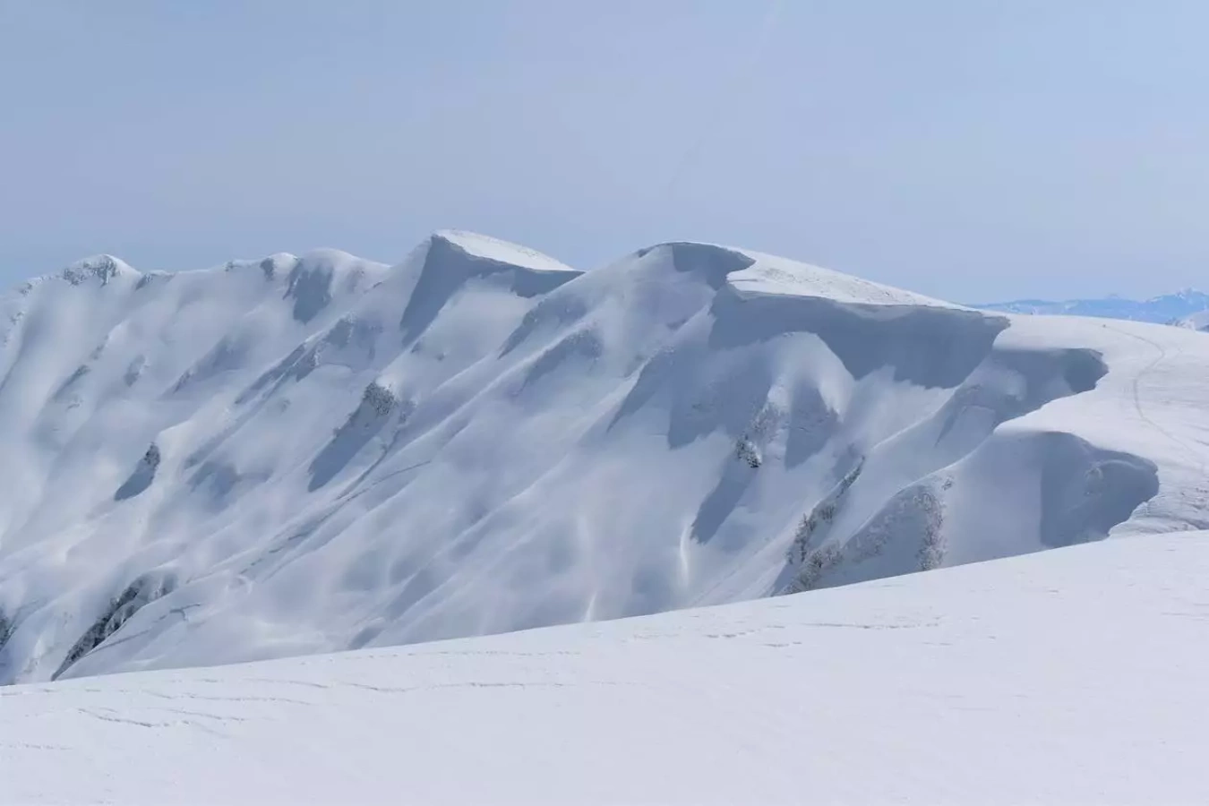 【日帰り登山】守門岳|東洋一の大雪庇を見てみたい!難易度別ルート&アクセス各種情報