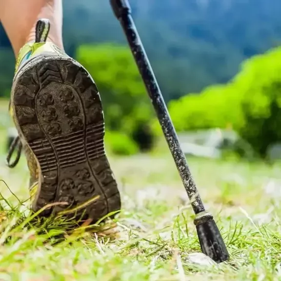 トレッキングポールとは