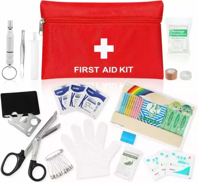 登山 安く揃える
ファーストエイドキット