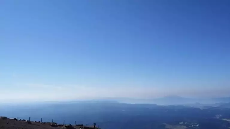 高千穂峰登山山頂からの眺望