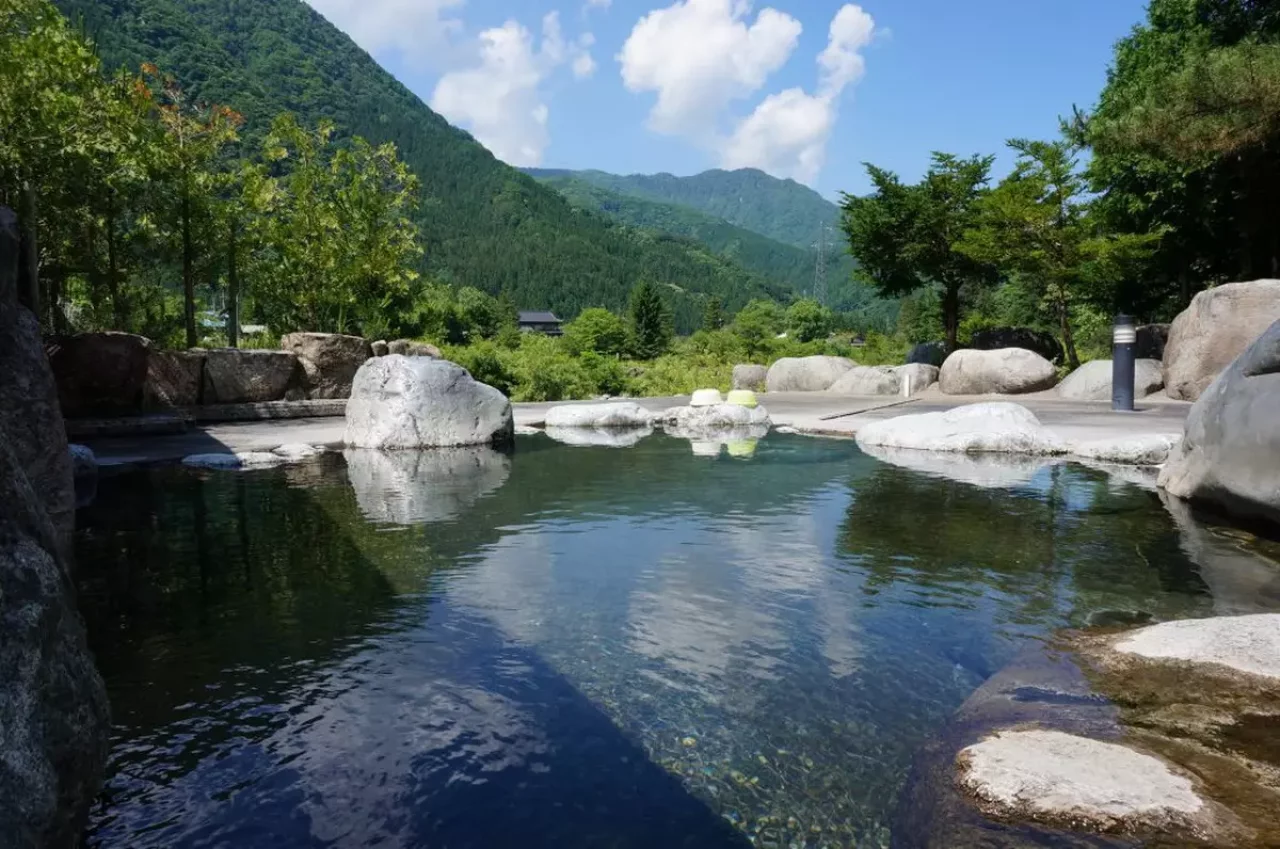 奥飛騨温泉郷栃尾温泉 荒神の湯