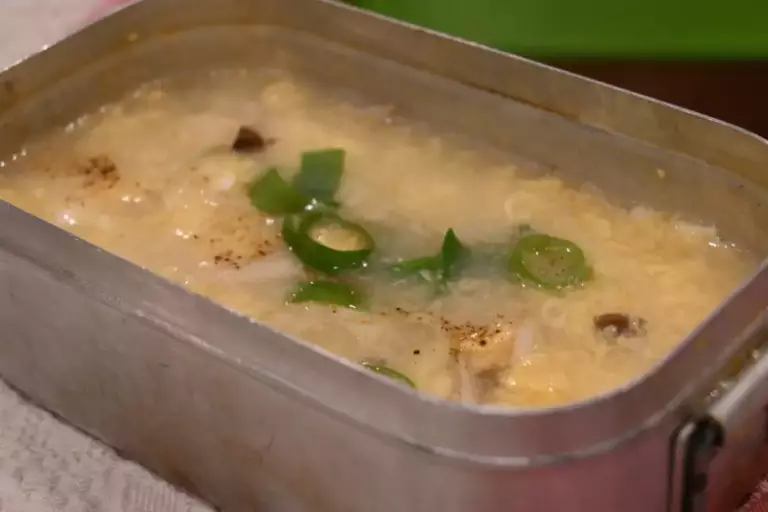 登山 食事