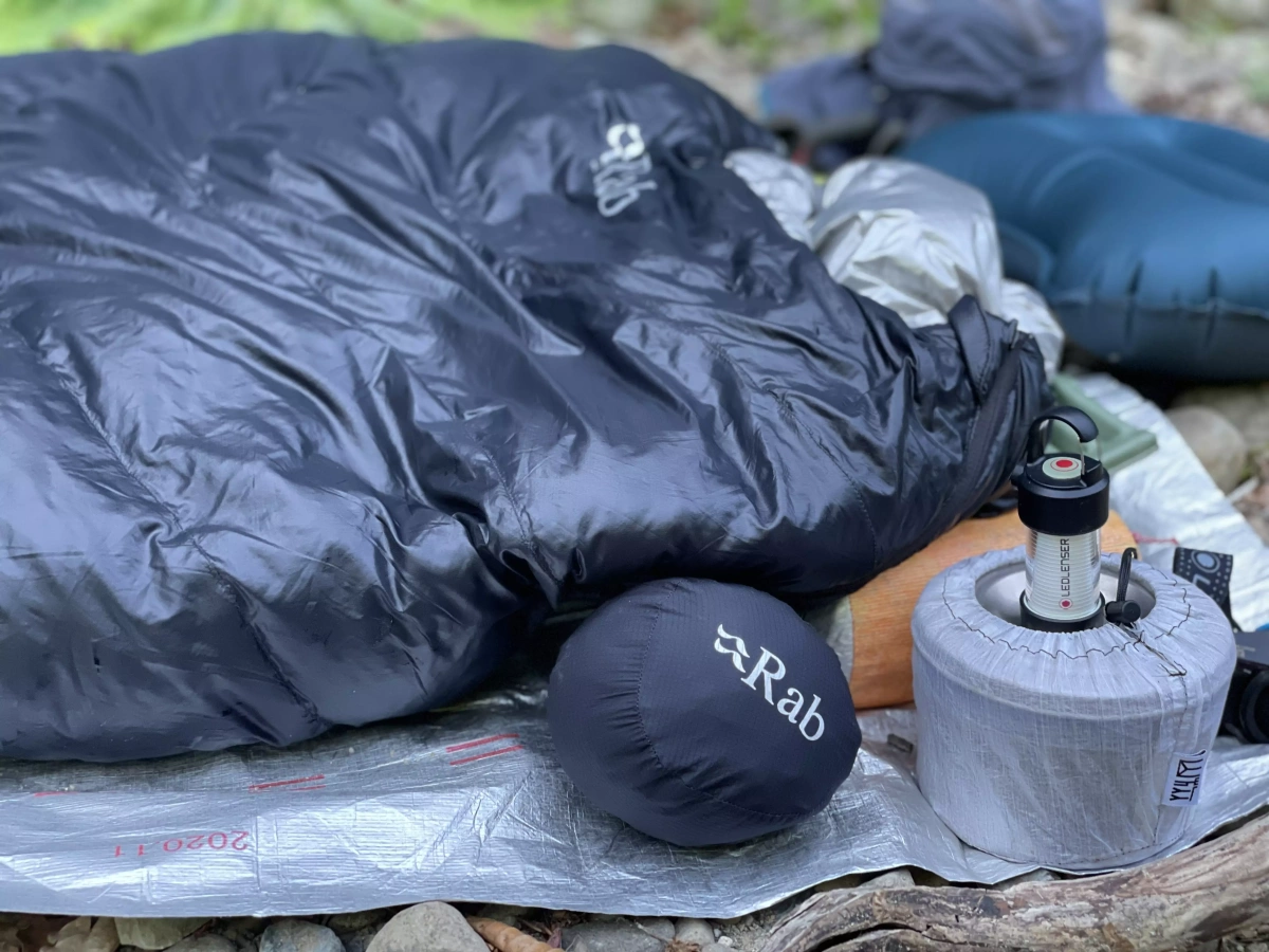 秋冬の登山におすすめ!0度前後を想定した軽量なシュラフ・選び方と快適に寝るためのTips