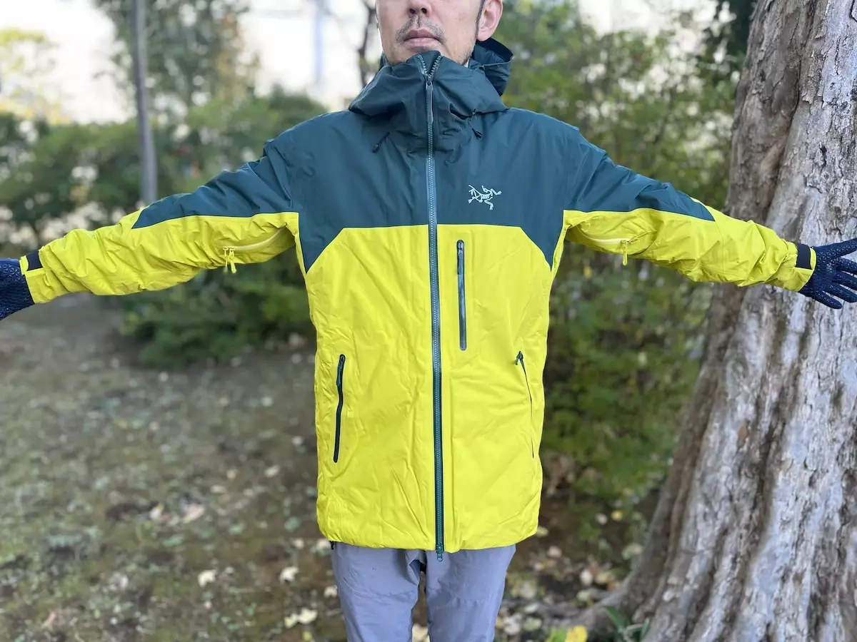 防風性と透湿性を両立させた高所登山向けの保温着『アークテリクス ベータ インサレーテッド ジャケット』をレビュー