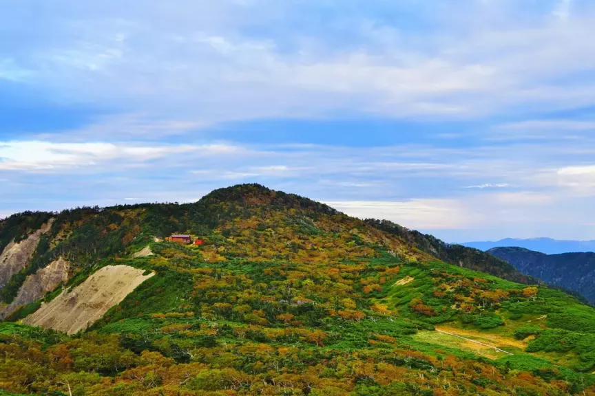 南アルプス最深部の豊かな自然を満喫する!光岳の初心者向けから中級者向けの難易度別登山ルート紹介