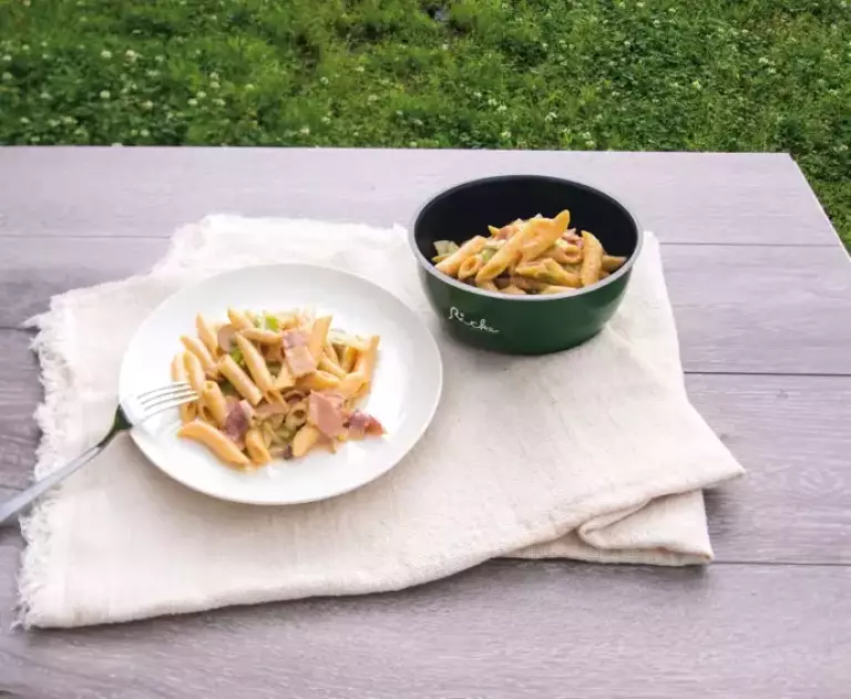 登山 食事