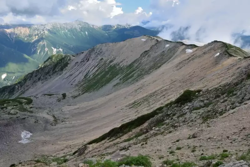 薬師岳のカール