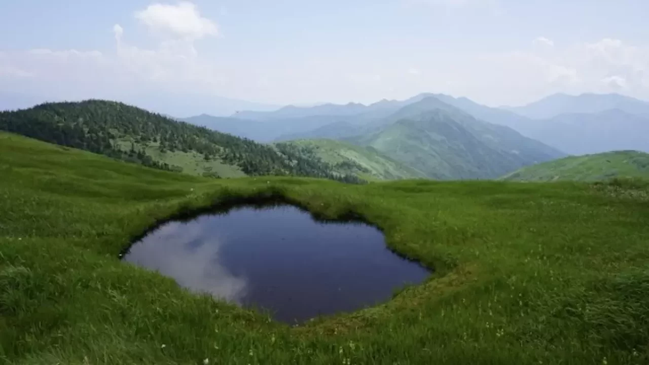 群馬 登山 巻機山
