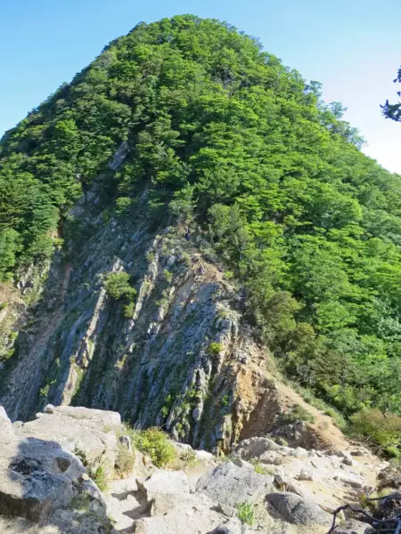 大蔭のガレ|釈迦ヶ岳